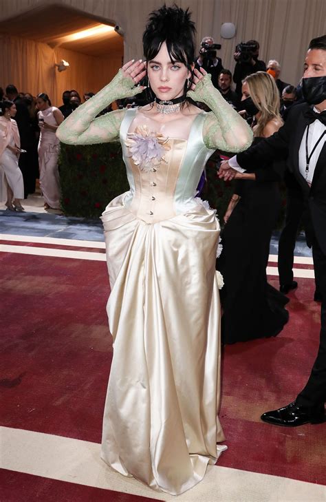 billie eilish Met Gala